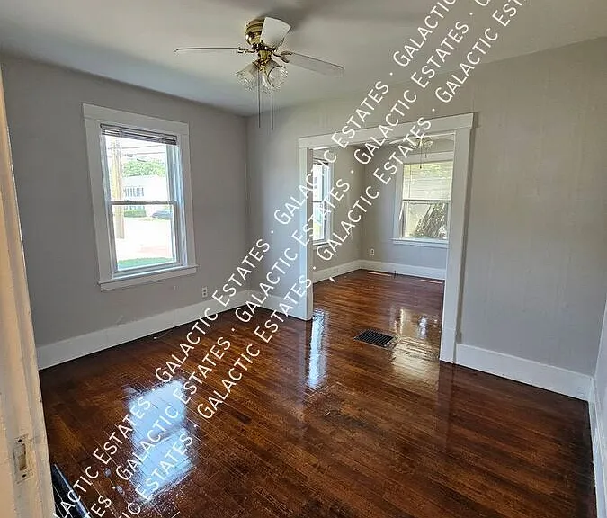 37-37.5 Arlington St #1 — Photo 9