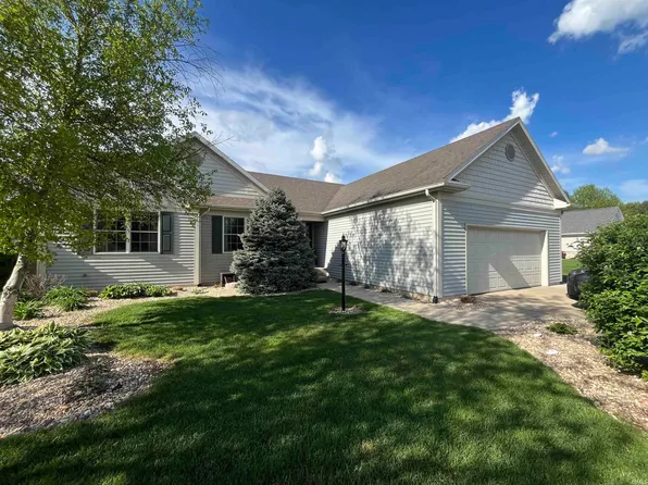 19845 Hidden Meadow Trl, Goshen, IN 46528