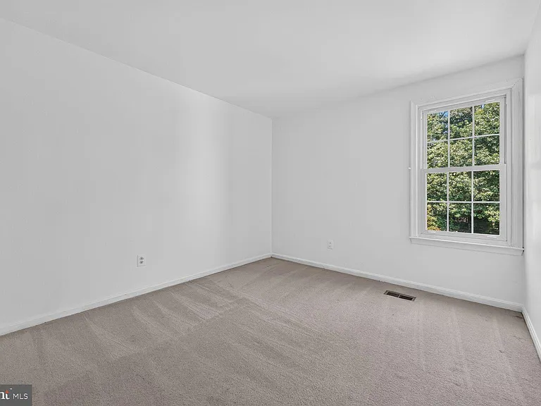6374 English Ivy Way — Photo 7