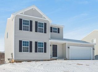 471 Pioneer Trl NE, Cedar Springs, MI 49319