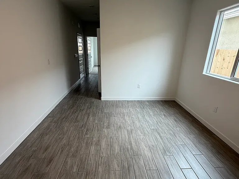 1715 Sandoval Dr — Photo 9