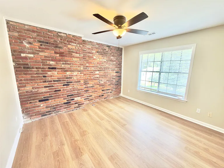 379 Dove Valley Rd — Photo 10