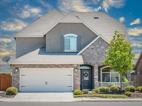 4102 Duncan Ave, Clovis, CA 93619