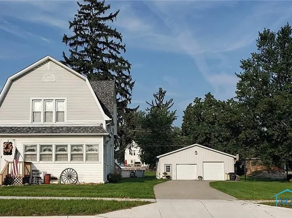406 S State St, Pioneer, OH 43554