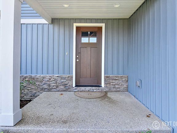 2nd image of 11404 Crestridge Ct