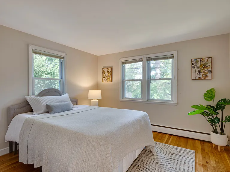 215 Blue Hill Dr — Photo 20