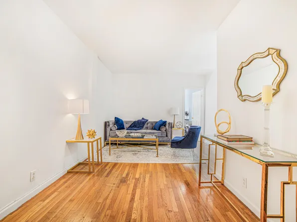 350 East 30th Street 3H image 3 of 15