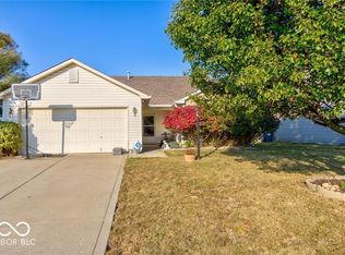 1806 Juniper Ln, Greenwood, IN