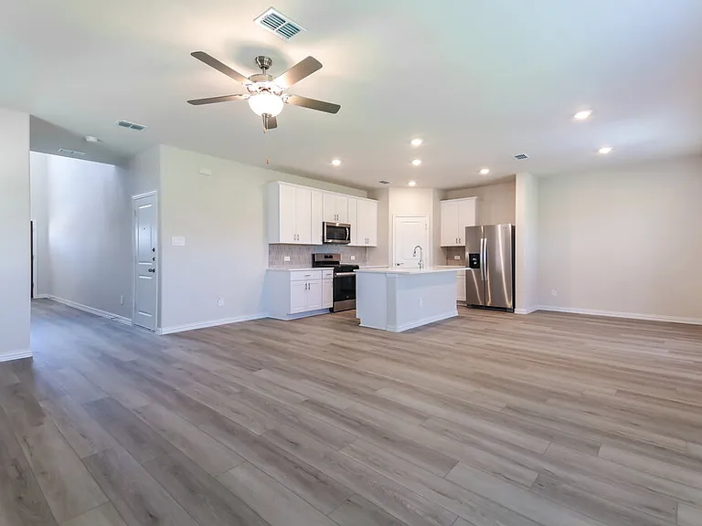 1408 Bridgestone Dr — Photo 7