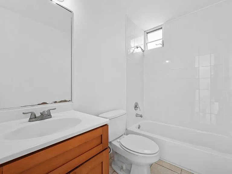 Cond Montecentro Apt L401 Calle Daguao 416 — Photo 30