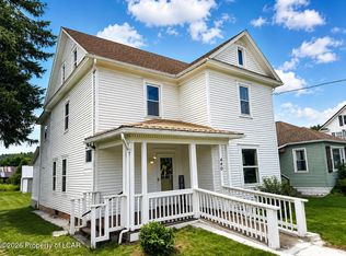 440 3rd St, Benton, PA 17814