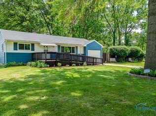 1010 Saturn Dr, Toledo, OH 43615