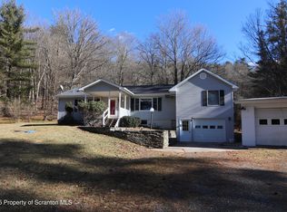 11 Wilderness Dr, Tunkhannock, PA 18657