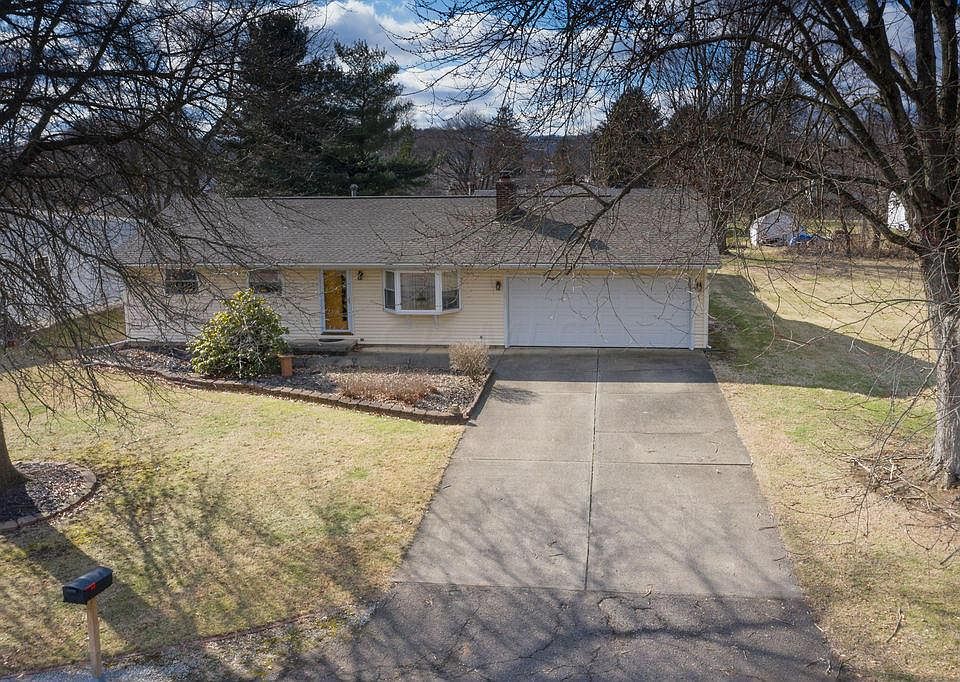 1st image of 1553 Sunnyside Ave