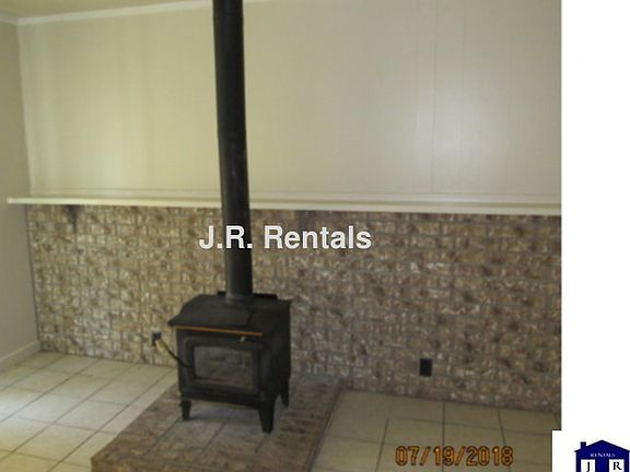 4th image of 2810 Mountain Ave