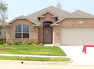 3741 Sapphire St, Fort Worth, TX 76244
