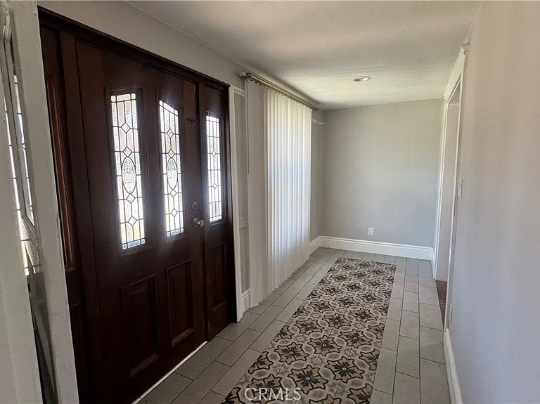222 S 1st Ave — Photo 2