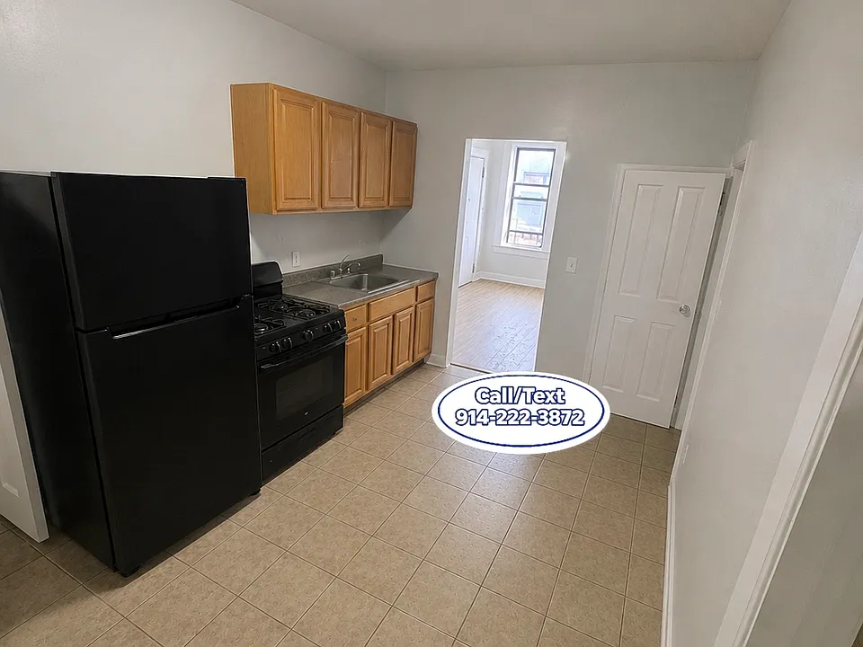 135 Elm St #1W