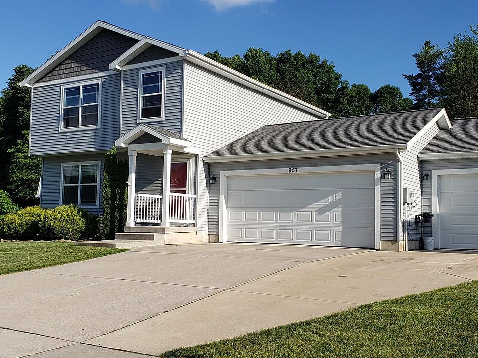 1st image of 957 Bolton Farms Ln