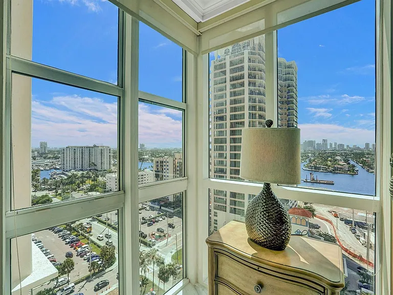 101 S Fort Lauderdale Beach Blvd #1606 — Photo 35