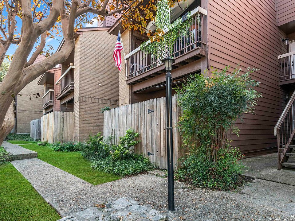 1st image of 8611 DATAPOINT DR #18