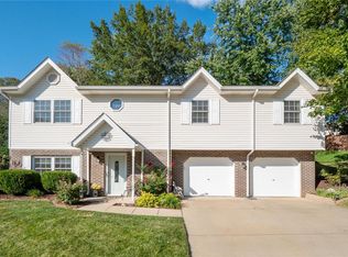 102 Woods End, Collinsville, IL