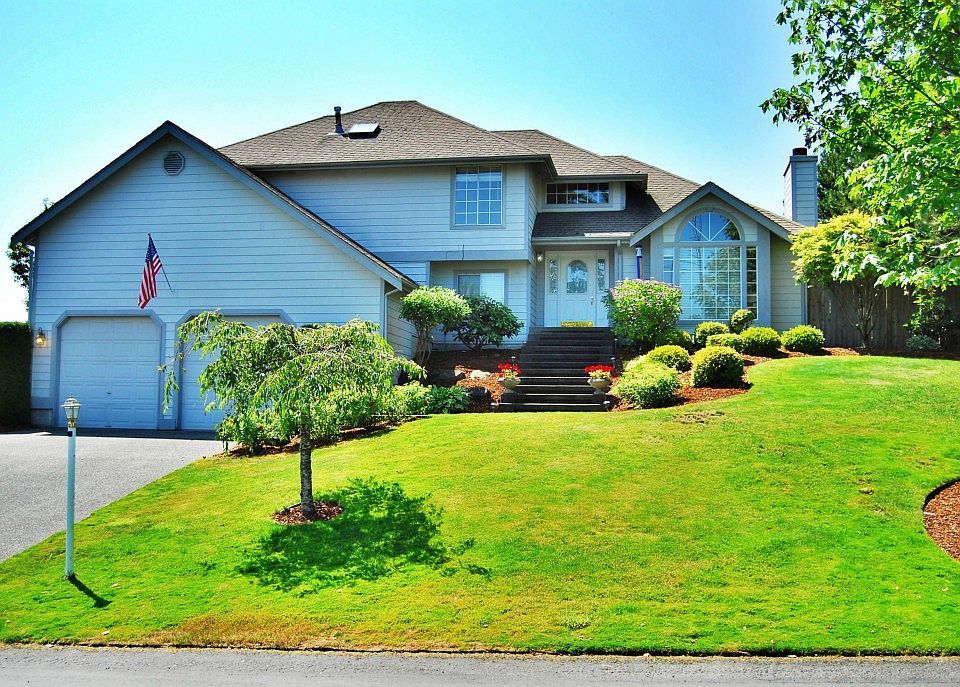 1st image of 5904 65th Ave W