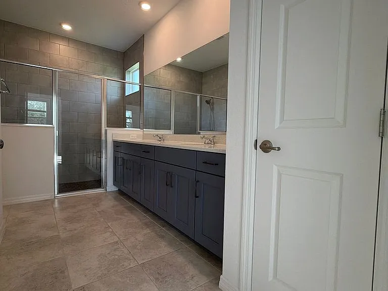 5830 SW 78th Avenue Rd — Photo 13