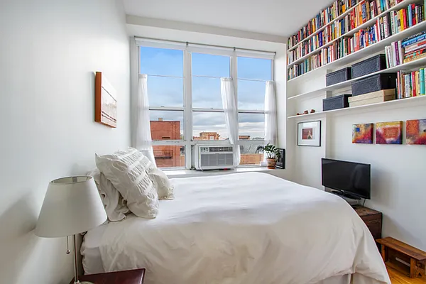 Sold by Compass | media 16