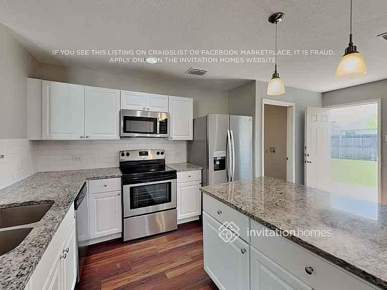 825 Poncho Ln — Photo 8