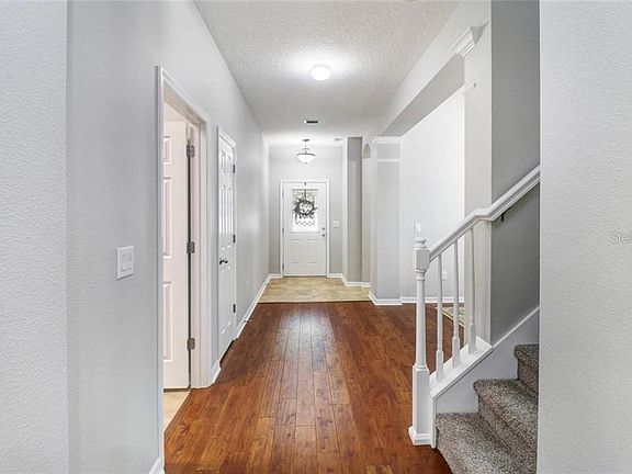 4th image of 15843 Starling Water Dr