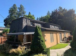 1320 S McClellan St, Spokane, WA 99204