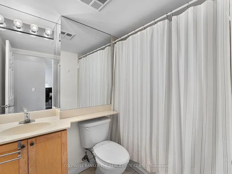 311 Richmond St E #704 — Photo 9