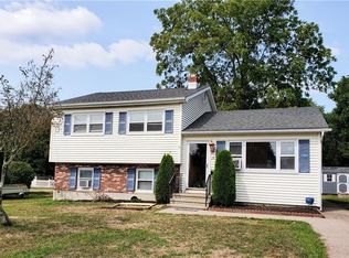 29 W Beach St, Westerly, RI 02891
