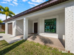 2 Palo Alto Ln, Port Saint Lucie, FL 34952