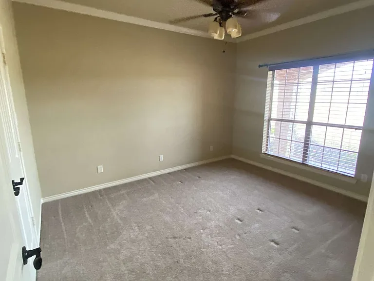 120 Cypress Creek Dr — Photo 9