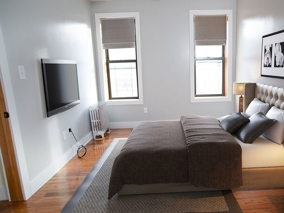 2nd image of 72 Clarkson Ave #6EE