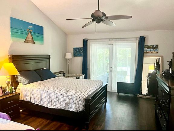 4th image of 1004 Willa Lake Cir