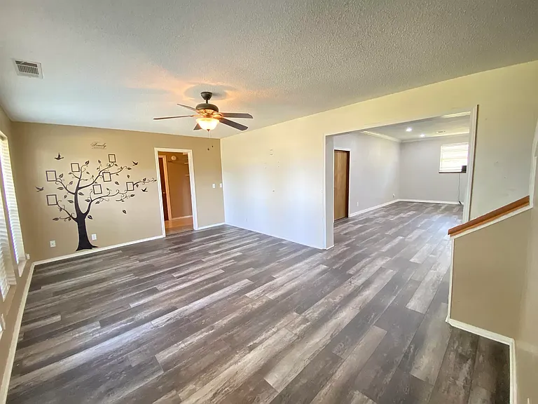 4836 Sunnyslope Dr — Photo 18