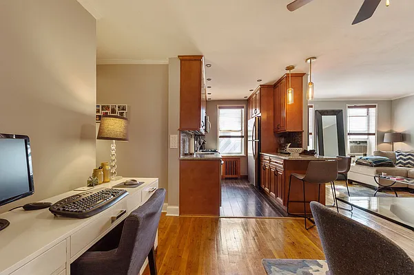 Sold by Keystone Realty USA Corp | media 48