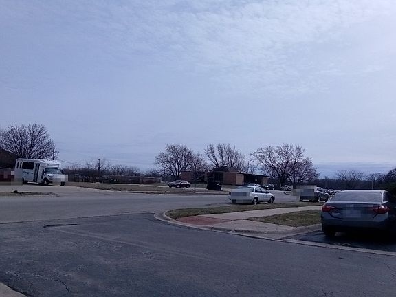 5th image of 15828 Terrace Dr #1