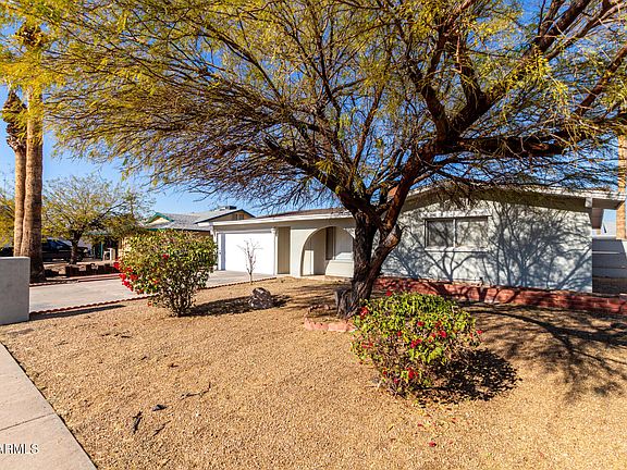 5th image of 4538 W SIERRA Street