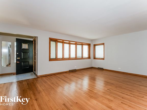 3rd image of 2261 Belleview Ave