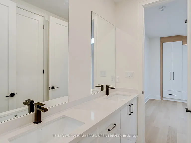 37 Wesley Ave — Photo 31