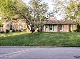 7519 Greenlawn Rd, Louisville, KY 40242