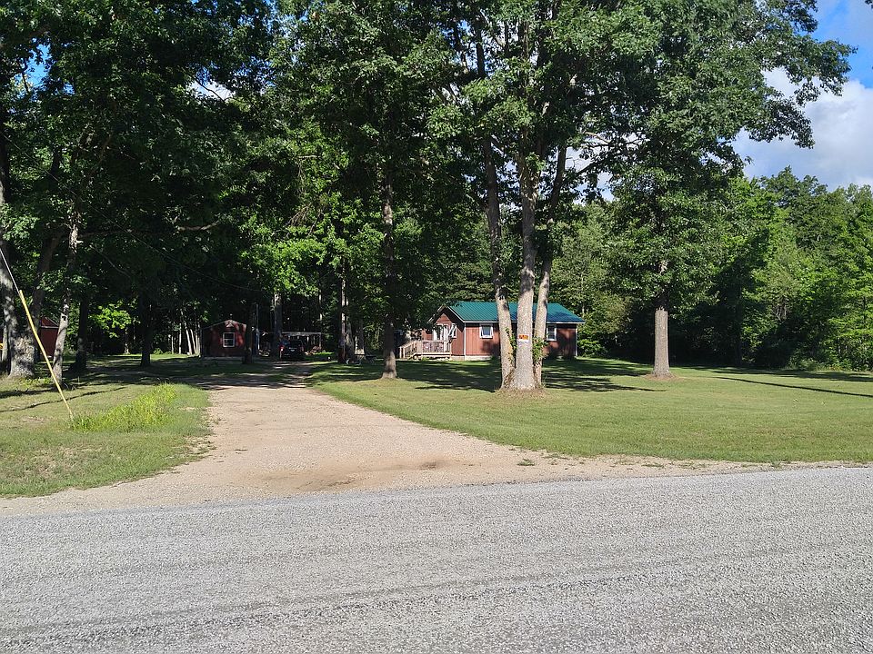 1st image of 819 N Pine Ave