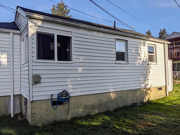 3rd image of 1516 N Cambrian Ave