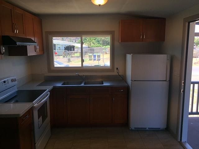 1st image of 86-044 Glenmonger St