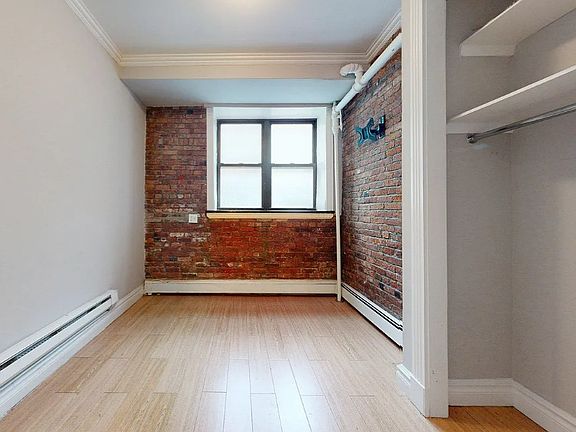 4th image of 208 E 25th St #Lw
