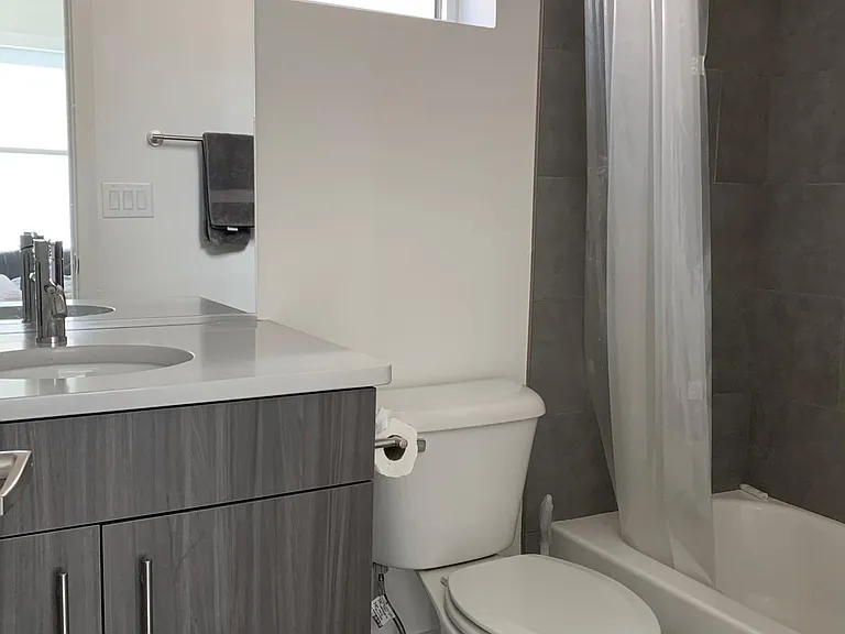 2nd bathroom